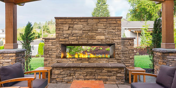 OUTDOOR GAS FIREPLACES Family Image